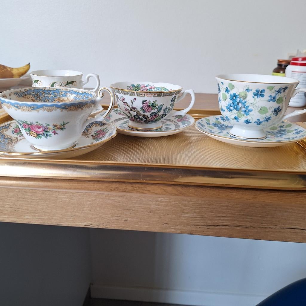 Engels porcelein theekoppen.(4), Antiek en Kunst, Ophalen