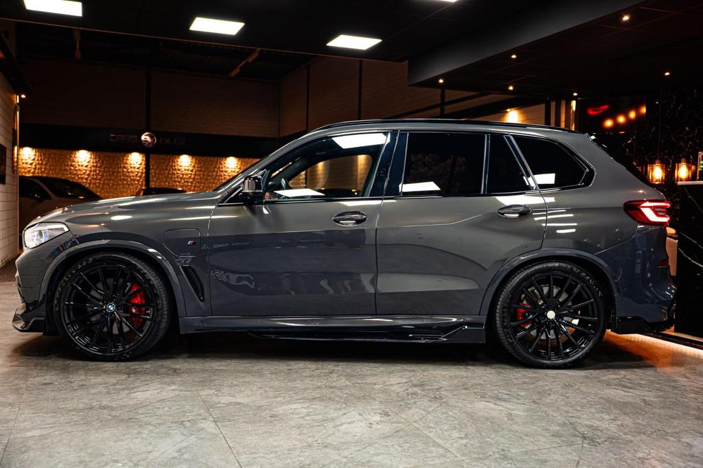 BMW X5 XDrive45e M PAKKET|GRAVITGRAU|FULL|PANO|LEDER, Gebruikt, Vierwielaandrijving, Hybride Elektrisch/Benzine, 2998 cc