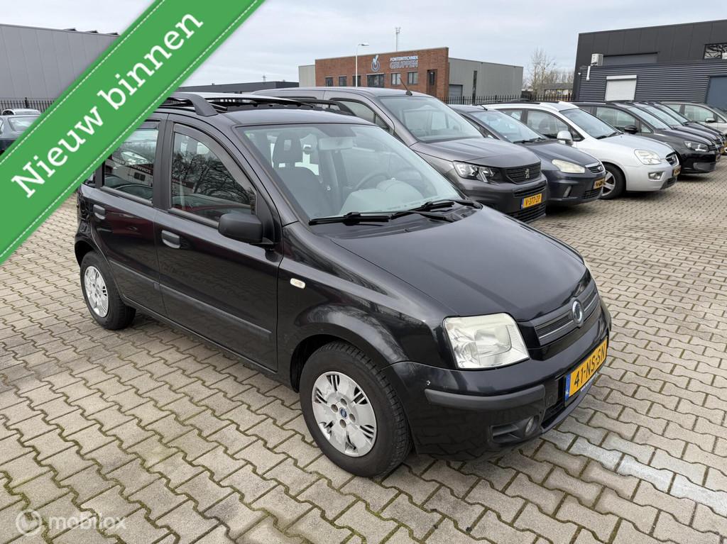 Fiat Panda 1.2 Dynamic panorama dak, Voorwielaandrijving, Elektrische ramen, Gebruikt, Zwart