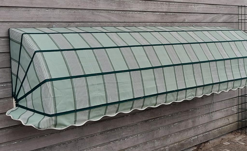 Grote markies zonnescherm., Ophalen, 110 cm of meer, 100 cm of meer