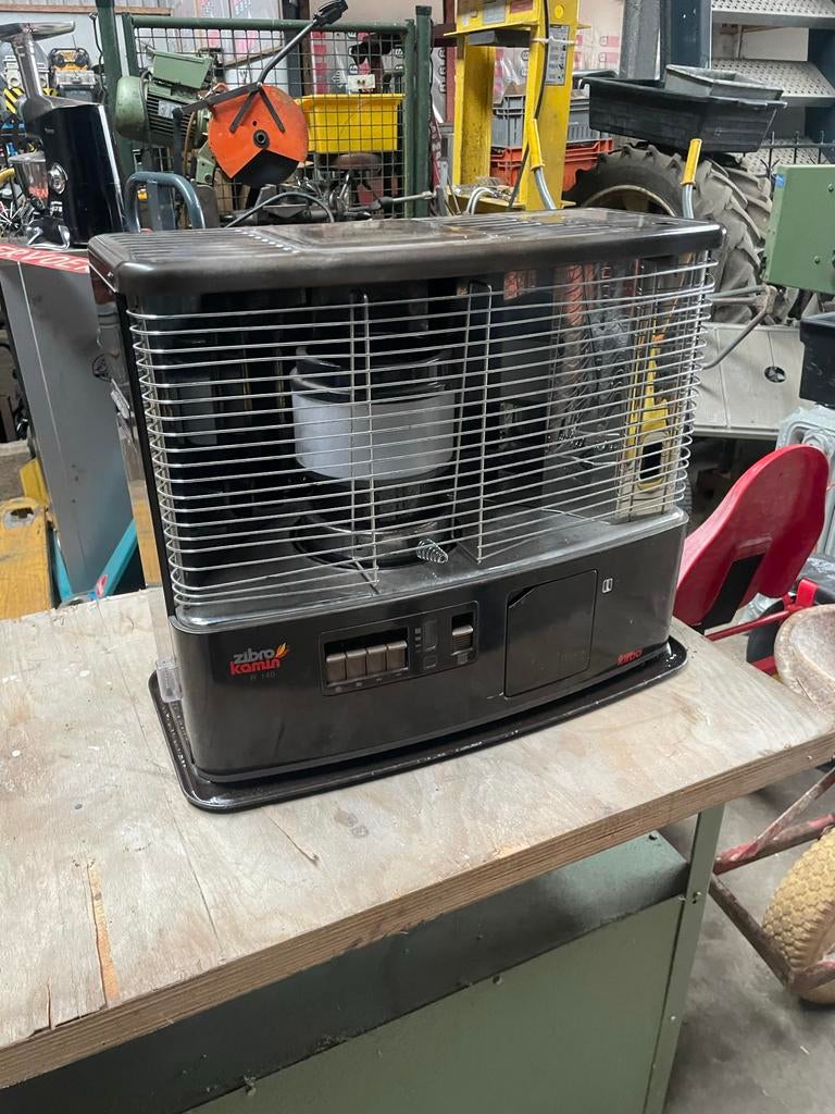 Zibro Kamin R 140 Petroleumkachel - Gebruikt, Huis en Inrichting, Ophalen, Gebruikt, Overige brandstoffen, Petroleumkachel