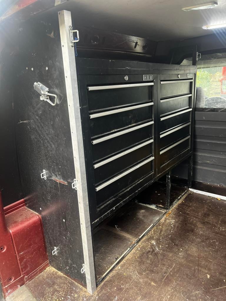 Stelling/Inrichting/kast voor bedrijfsauto, Ophalen, Zo goed als nieuw