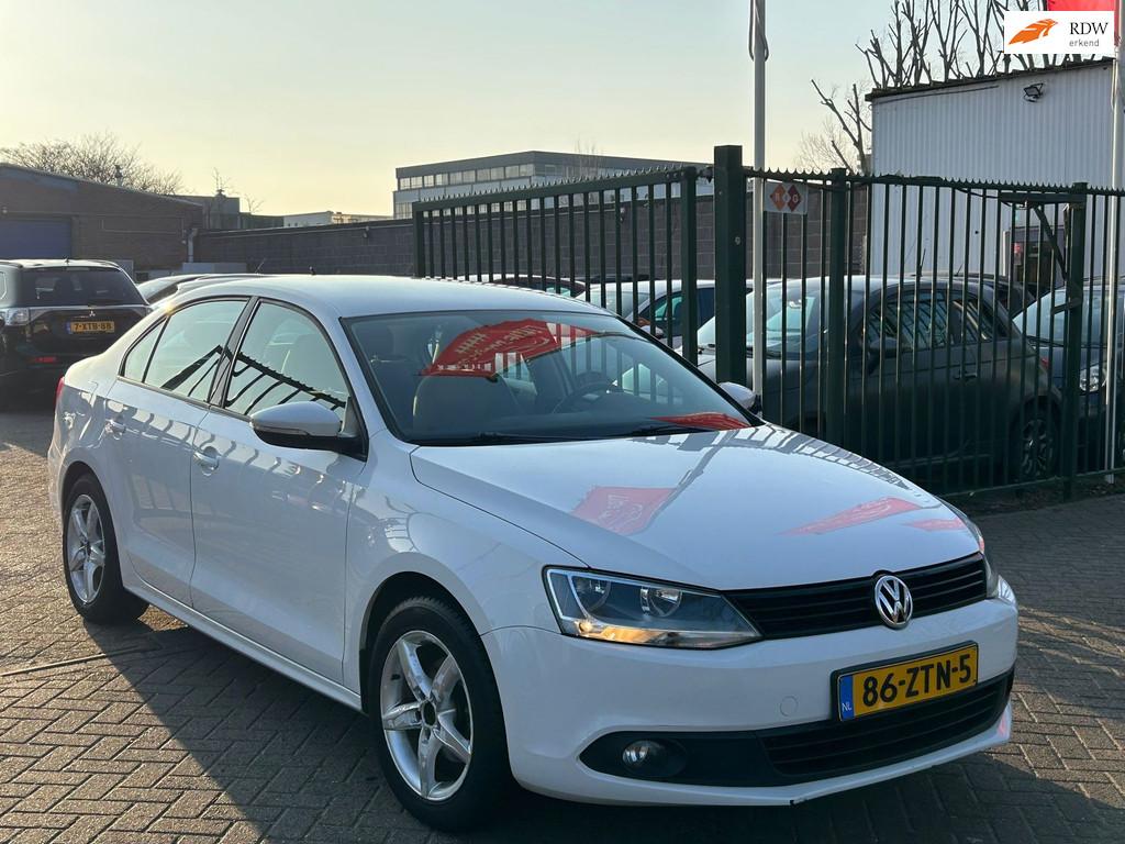 Volkswagen Jetta 1.2 TSI Trendline Zeer netjes 2e eigenaar d, Voorwielaandrijving, Euro 5, Gebruikt, 4 cilinders