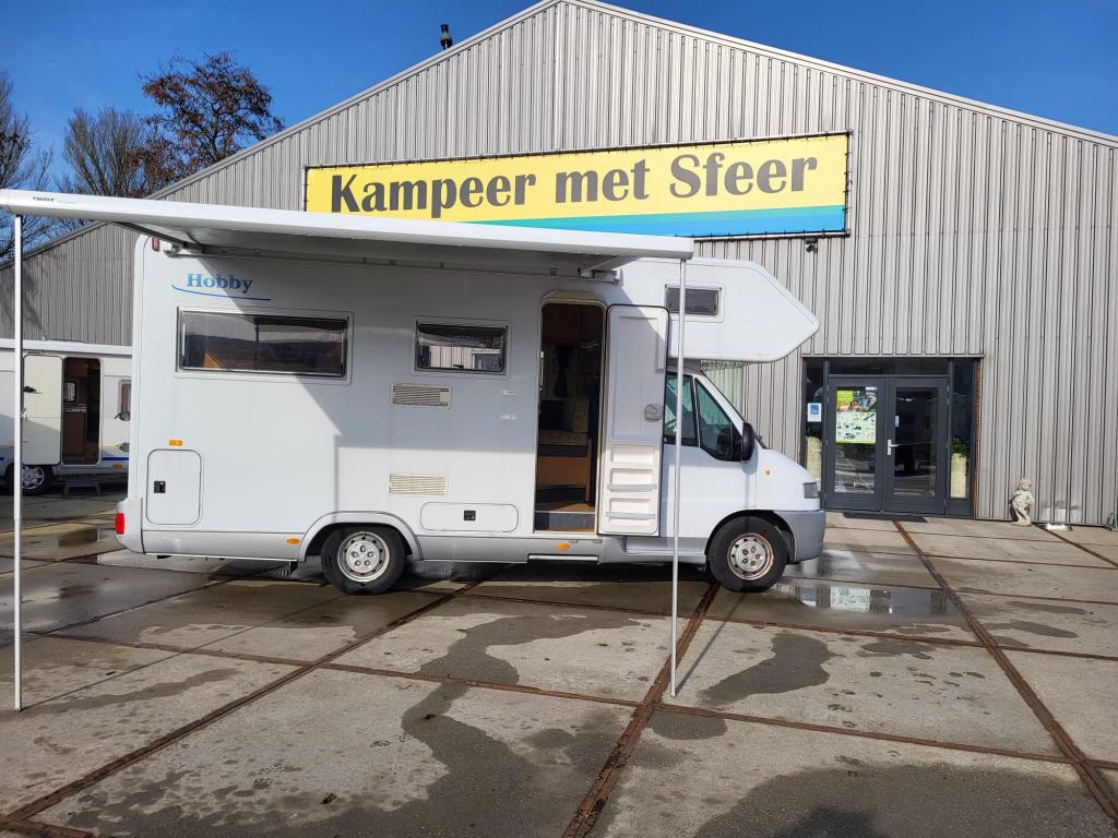 Hobby 600 Netjes en slechts 6 mtr. Motor Fiat 2.8jtd 122pk., Caravans en Kamperen, Campers, Alkoof, Ringverwarming, Reservewiel