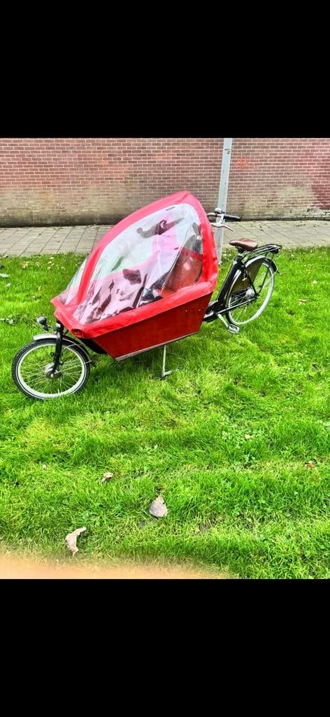 Bakfiets in zeer goede staat, Fietsen en Brommers, Fietsen | Bakfietsen, Huif, 3 kinderen, Zo goed als nieuw, Ophalen