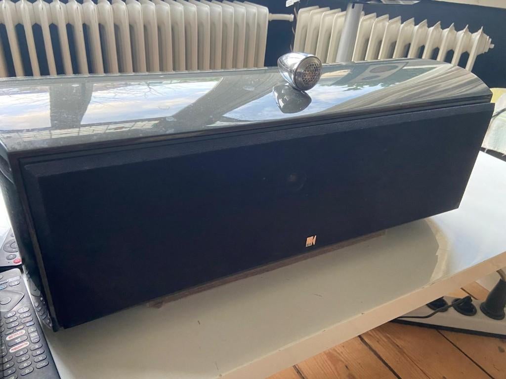 KEF XQ center speaker ( reference sound ), Audio, Tv en Foto, Luidsprekers, Zo goed als nieuw, 60 tot 120 watt, Center speaker