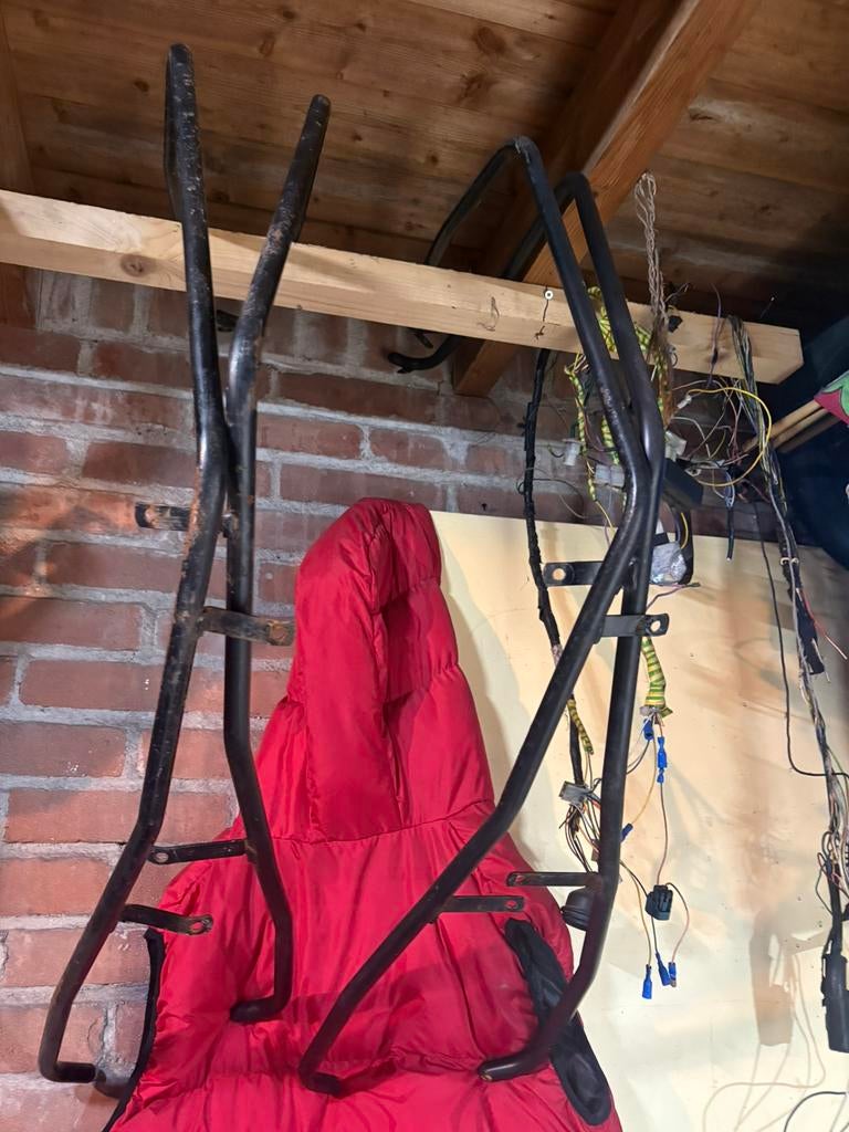 Piaggio zip valbeugels voor kant 2x, Ophalen of Verzenden, Zo goed als nieuw, Overige typen