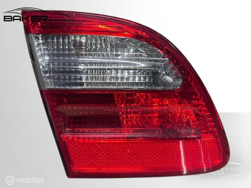 Achterlicht links Mercedes E-klasse Estate S211 ('06-'09), Gebruikt, Mercedes-Benz, Ophalen of Verzenden, Mercedes-Benz