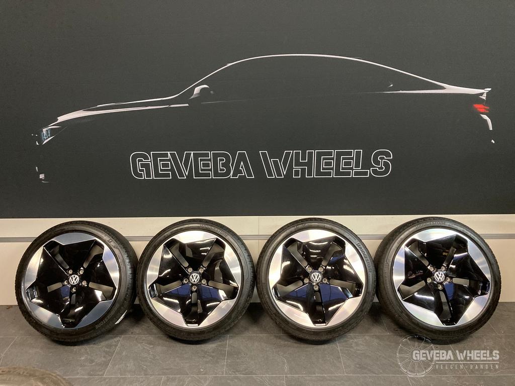 20” originele Volkswagen ID.3 ‘Sanya’ velgen + banden 5x112, -, -, Banden en Velgen, Ophalen of Verzenden