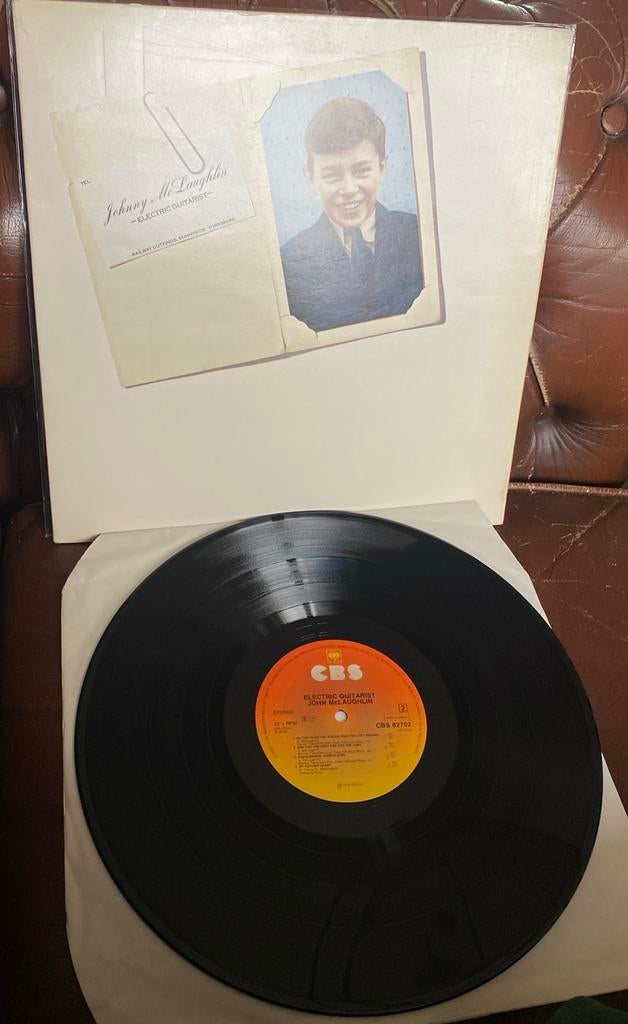 John McLaughlin vinyl electric guitarist, Ophalen of Verzenden