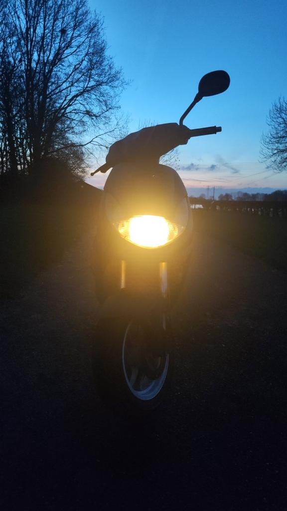 Peugeot Vivacity 50cc Scooter, Ophalen of Verzenden, Zo goed als nieuw, Peugeot