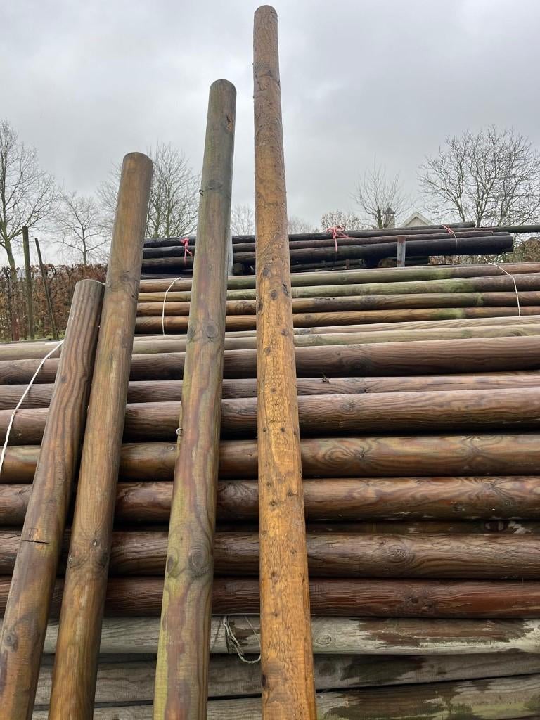 BOOMPALEN GEIMPREGNEERD GEKROOND 2MTR/3MTR GEPUNT, Ophalen of Verzenden, Nieuw, Minder dan 180 cm, Palen