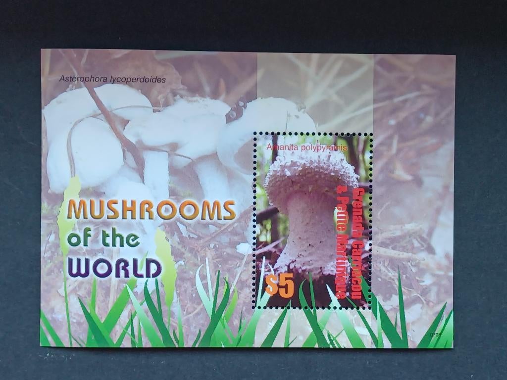 Postzegels Paddenstoelen - Grenada, Ophalen of Verzenden, Postfris, Dier of Natuur