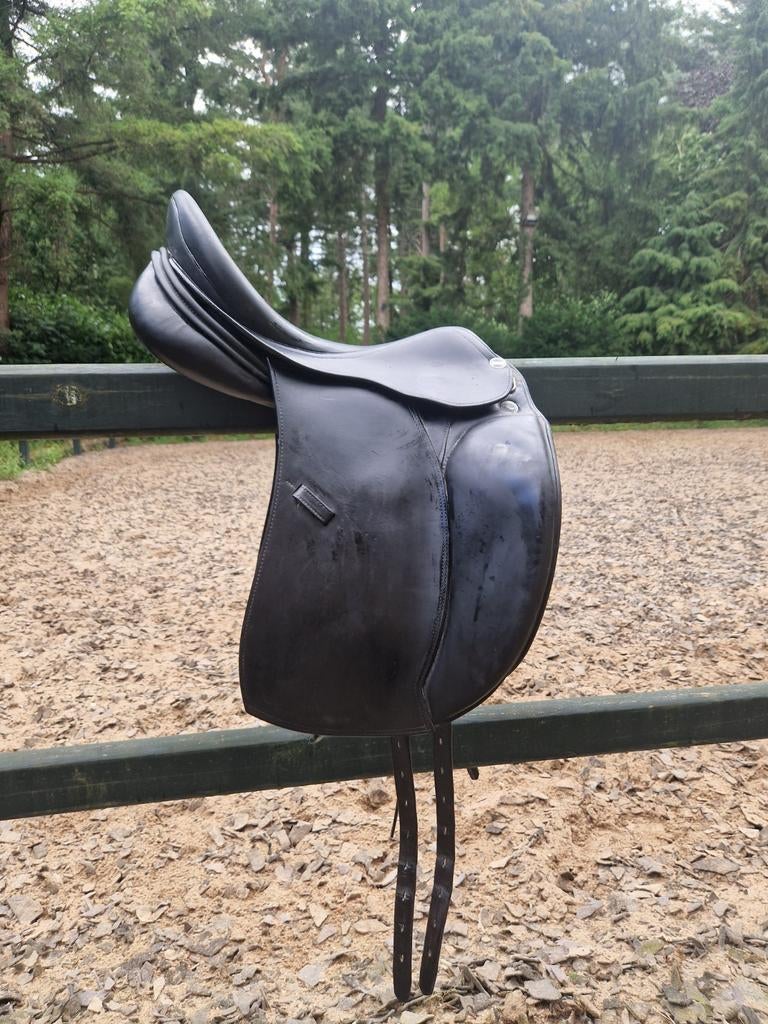 Erreplus adelinde zadel 17 inch, Ophalen of Verzenden, Gebruikt, Dressuur