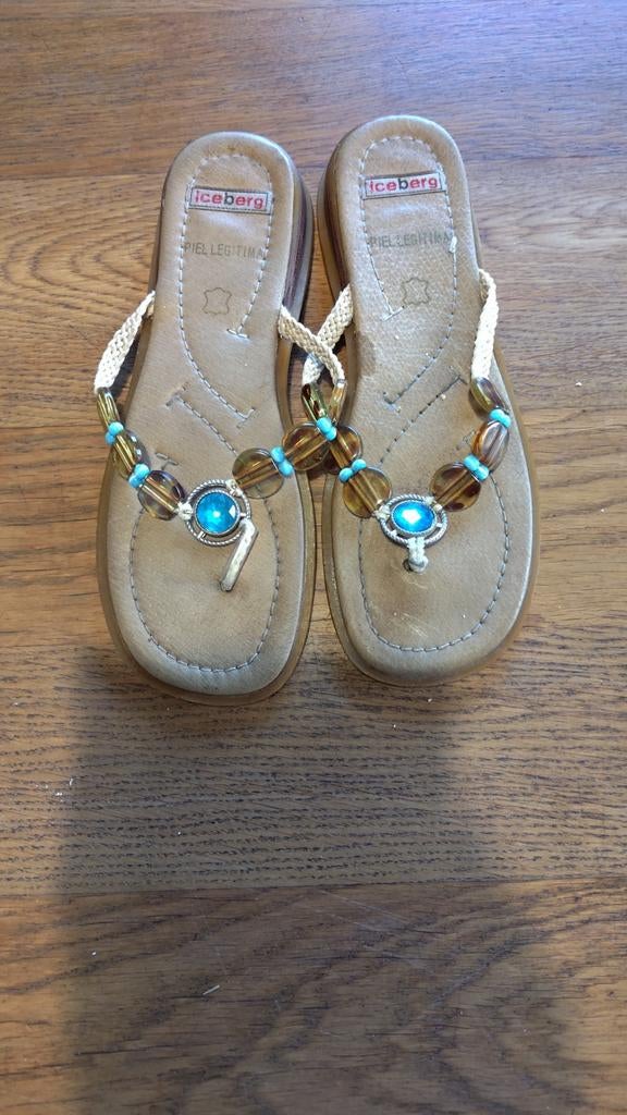 Iceberg slippers maat 38, Ophalen of Verzenden