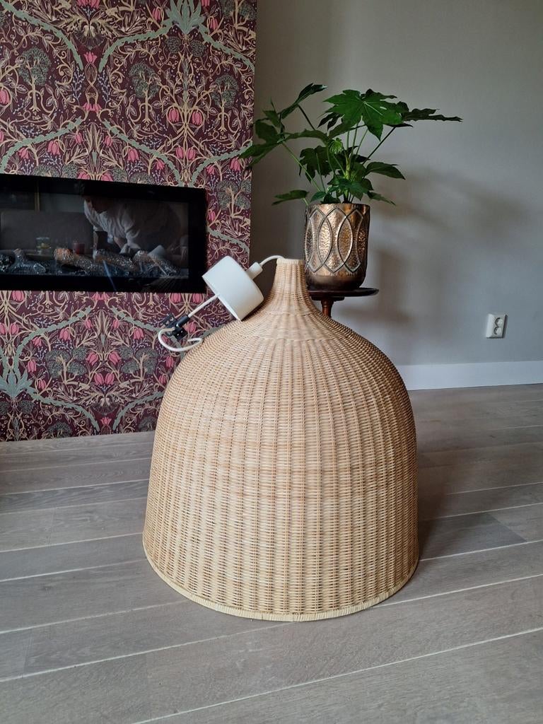 Hanglamp, riet, Huis en Inrichting, Lampen | Lampenkappen, Ophalen, Zo goed als nieuw, Rond, 50 cm of meer
