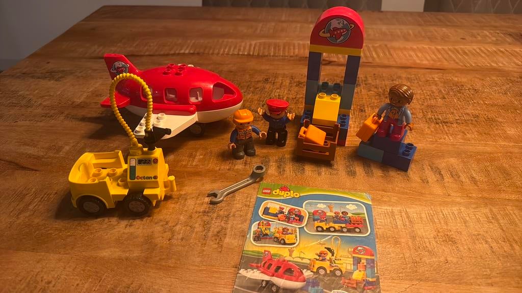 Duplo 10590 vliegveld, Ophalen of Verzenden, Gebruikt, Duplo