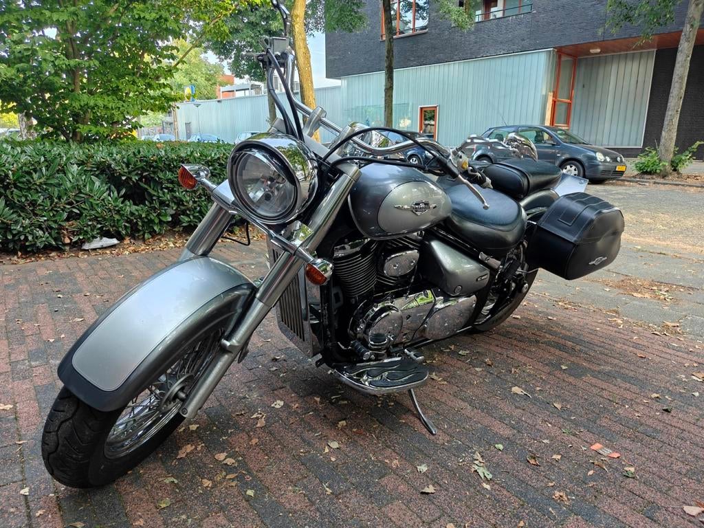 Suzuki intruder VL 800