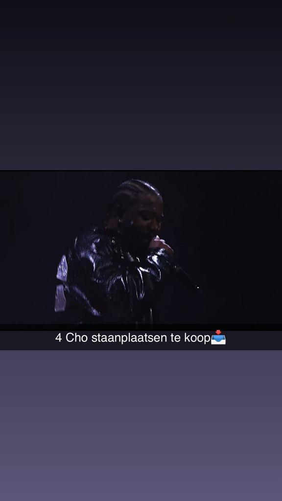 4 Cho staanplaatsen kaartjes