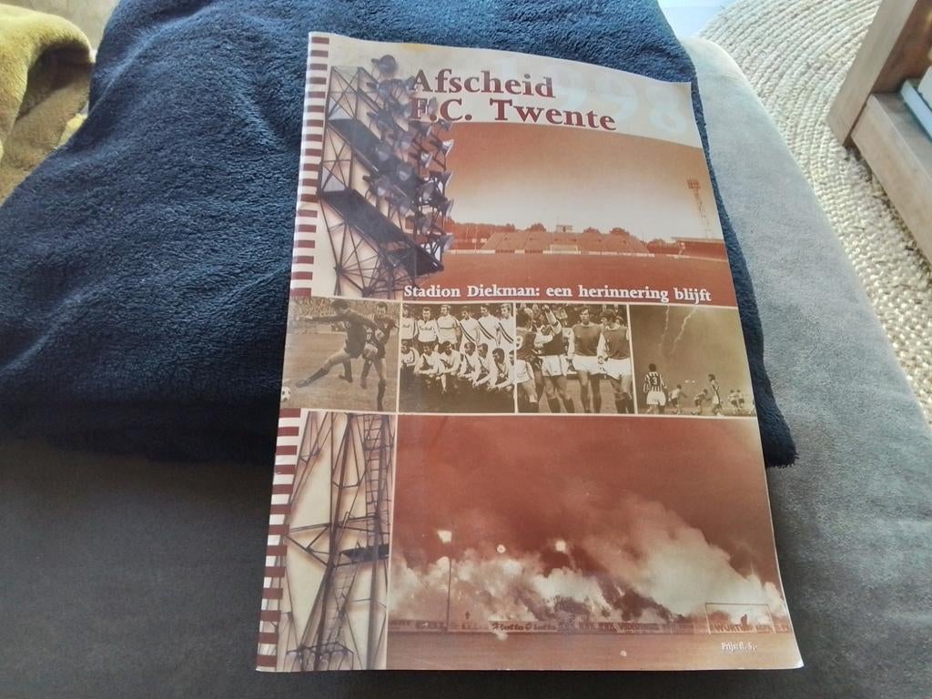 Afscheidsboek Stadion Diekman - FC Twente, Ophalen of Verzenden