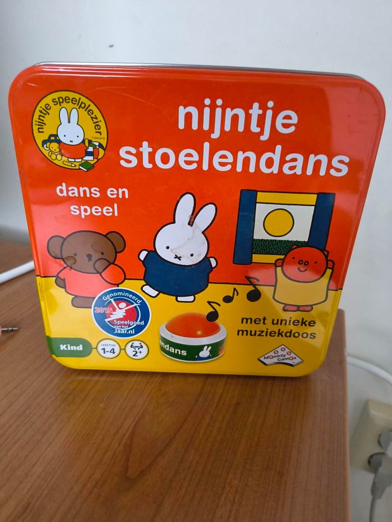 Nijntje Stoelendans spel met muziekdoos, Kinderen en Baby's, Speelgoed | Educatief en Creatief, Ophalen of Verzenden, Gebruikt