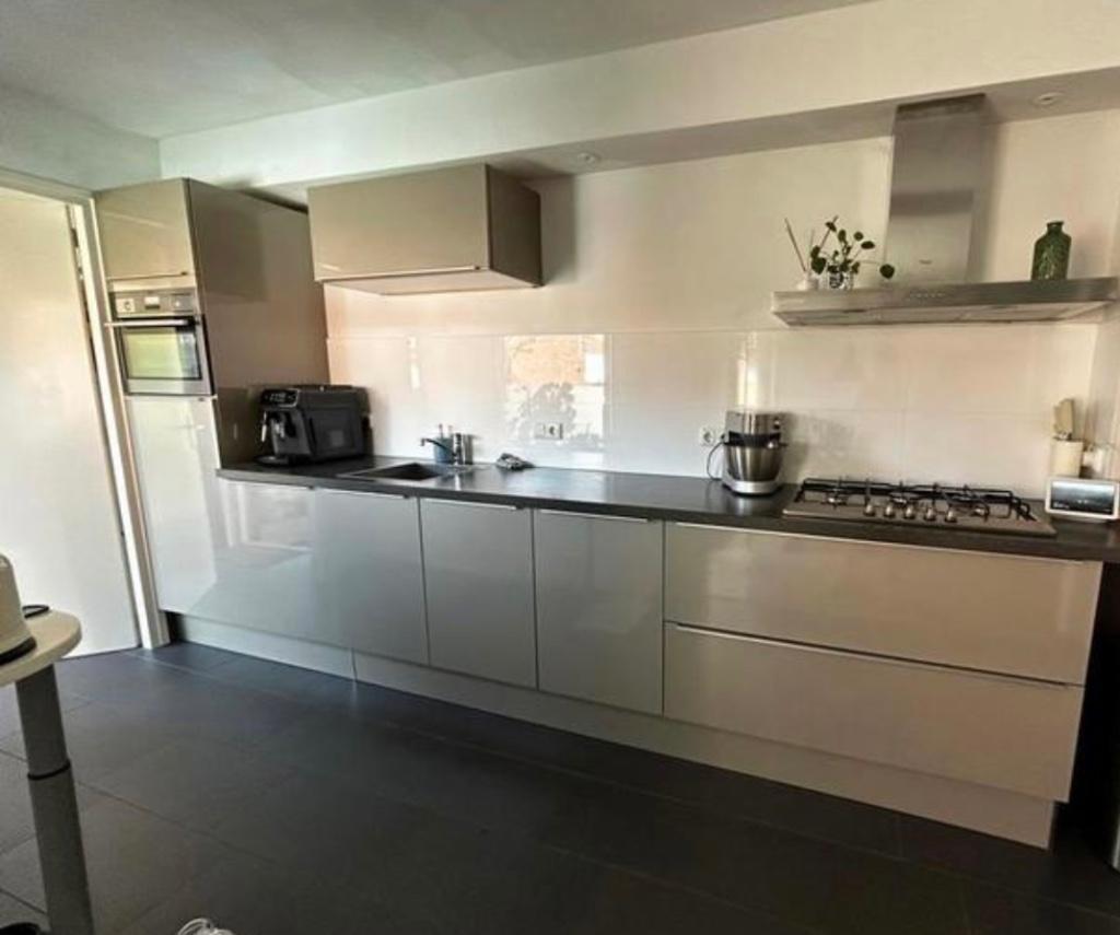 👉 TWEEDEHANDSKEUKENSWINKEL -BESPAAR TOT WEL 70%! 👉, Ophalen, Wit, Hoekkeuken, Graniet of Steen