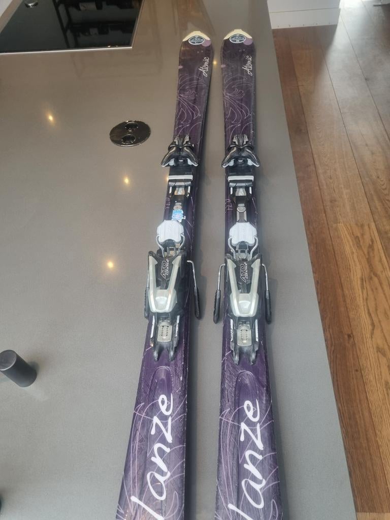 Atomic Ski's - Ouder Model, Ophalen, 140 tot 160 cm, Gebruikt, Carve