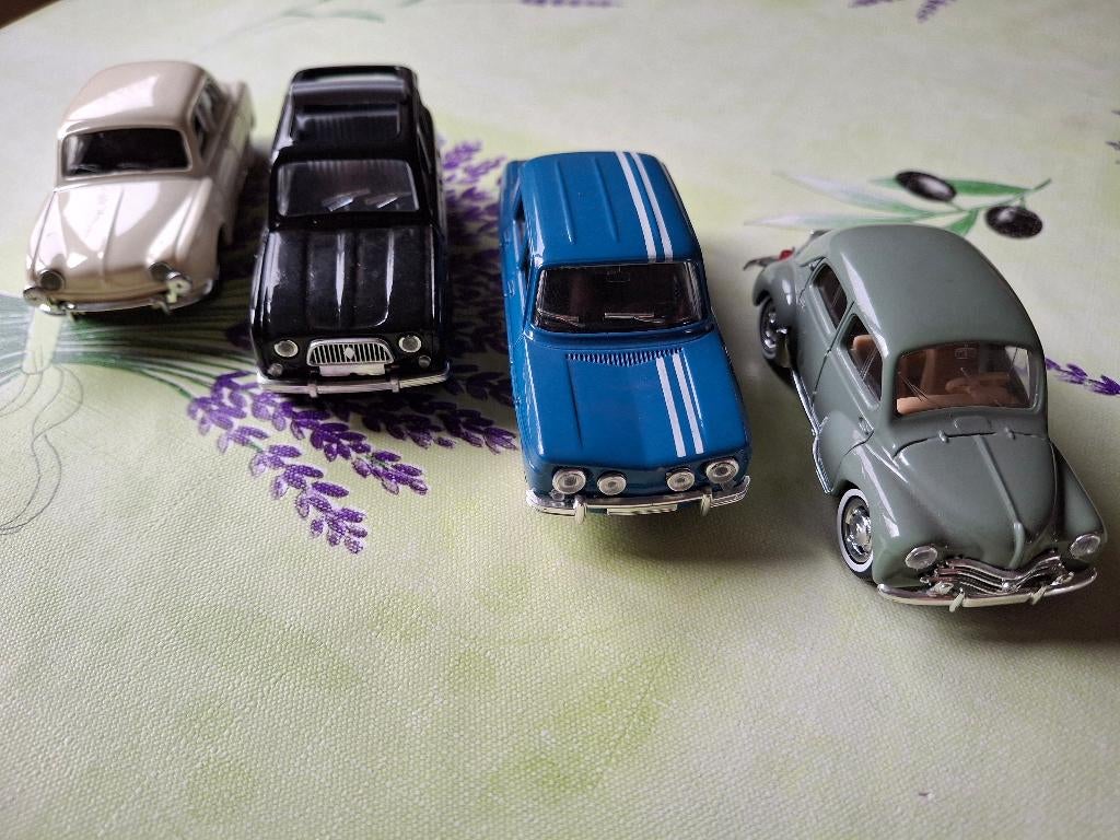 Renault 4CV-Renault Dauphine-Renault 4L-Renault 8 (Solido), Ophalen of Verzenden, Auto, Solido