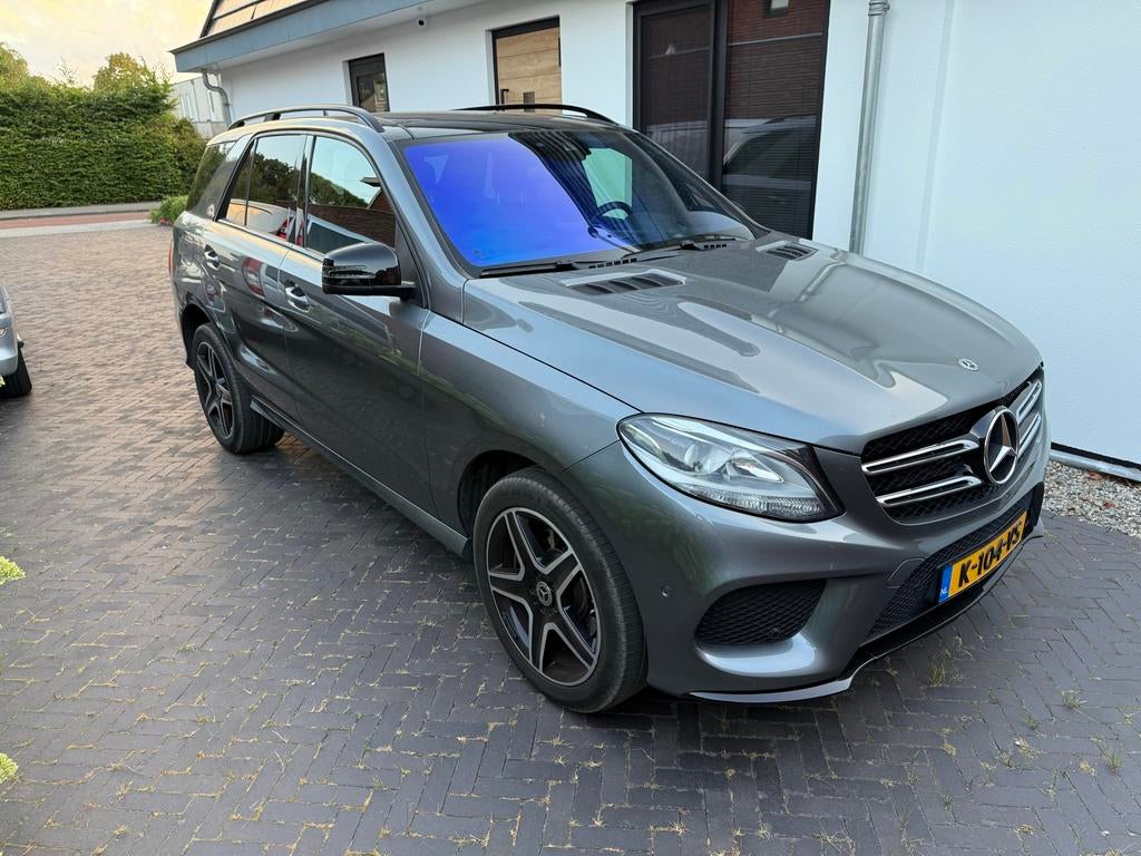 Mercedes-Benz GLE 3.0 Gle350d 4MATIC AUT 2017 Grijs, Auto's, Mercedes-Benz, Particulier, GLE, Diesel, F, SUV of Terreinwagen, Automaat