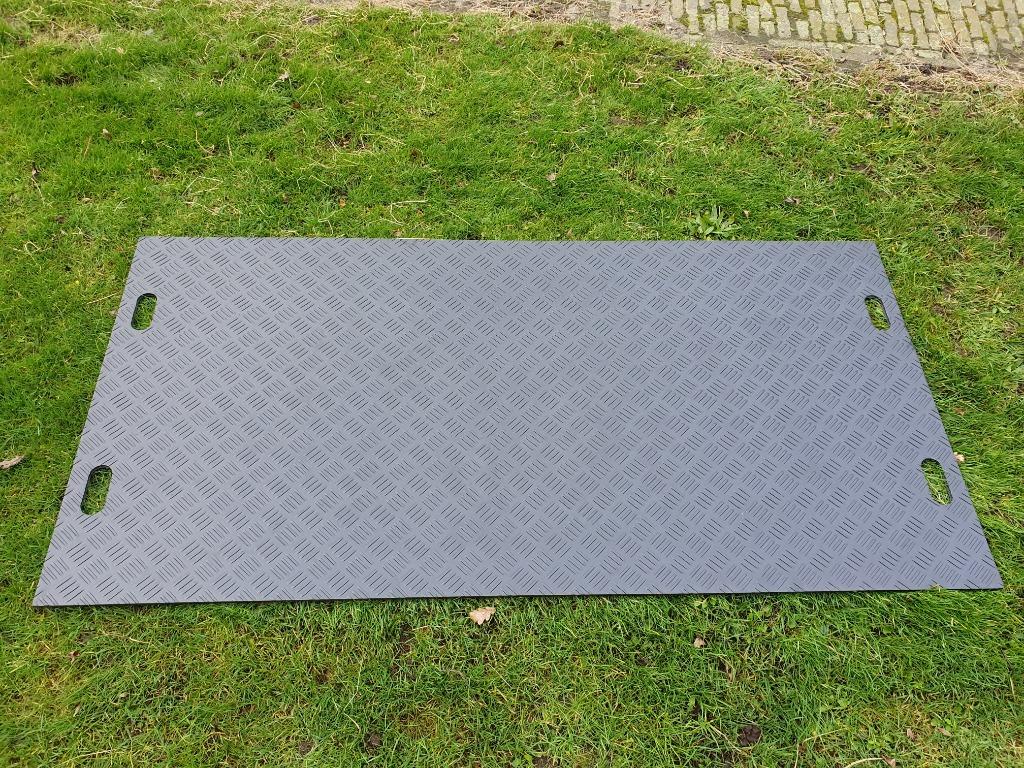 Kunststof rijplaten 240x120x15mm NIEUW, Ophalen, Nieuw, Overige materialen, Minder dan 20 mm