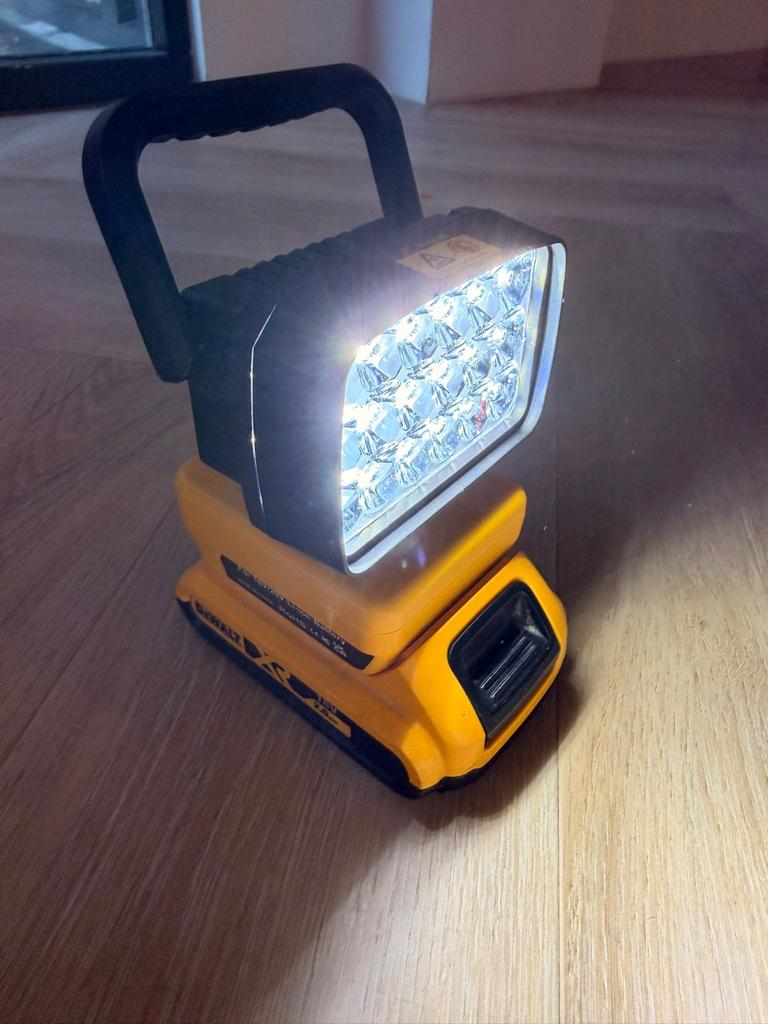 LED Bouwlamp voor DeWalt accu - NIEUW excl accu, Ophalen of Verzenden, Gebruikt, Minder dan 50 watt, Lamp