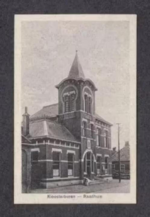 Kloosterburen Raadhuis 1929 naar Standdaarbuiten., Verzamelen, Ophalen of Verzenden, 1920 tot 1940, Gelopen, Groningen