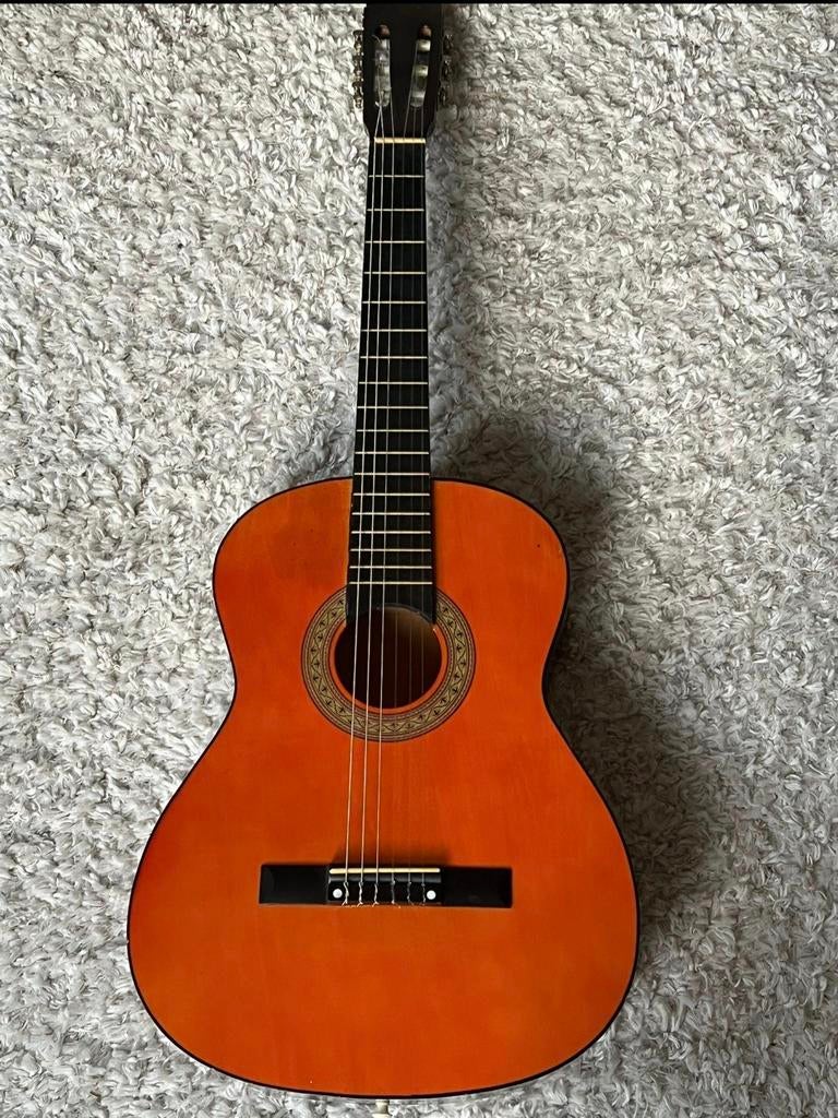 Spaanse gitaar met kapotte brug en gitaartas, Muziek en Instrumenten, Ophalen, Gebruikt, Klassieke of Spaanse gitaar