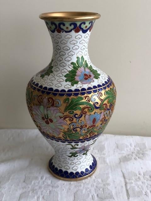 Chinees gedecoreerde emaille Cloisonne vaas, Ophalen of Verzenden