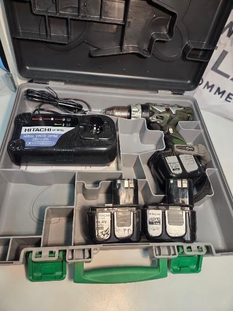 Hitachi DS 14DL 14,4V, Doe-het-zelf en Verbouw, Gereedschap | Boormachines, Ophalen of Verzenden, Gebruikt, 400 tot 600 watt, Boor- en Schroefmachine