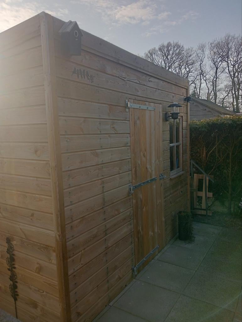 Tuinschuur nieuw, Ophalen, Nieuw, 500 cm of meer, 3 ramen of meer