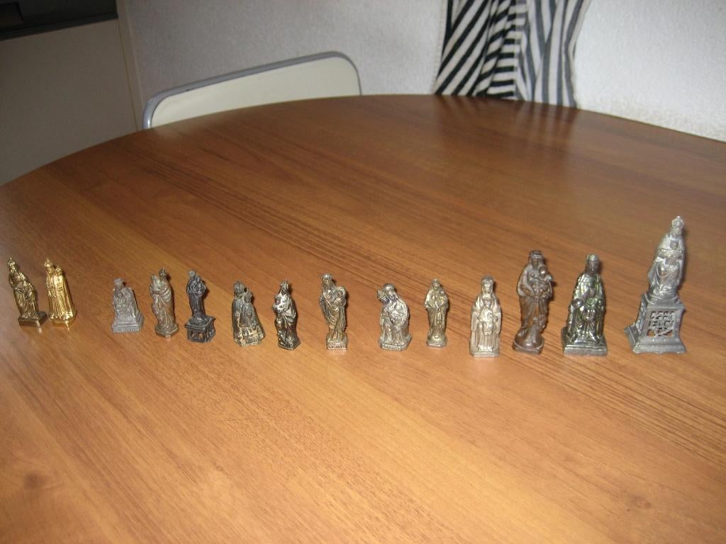 Antiek tinnen relikwi poppetjes, Ophalen of Verzenden