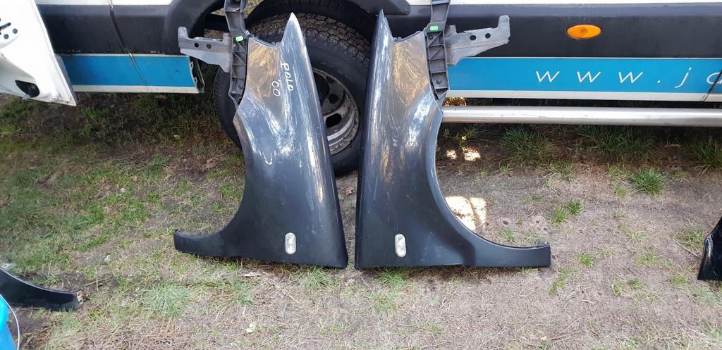 VW POLO VOORSCHERMEN BJ 2000 2002, Auto-onderdelen, Carrosserie en Plaatwerk, Ophalen of Verzenden, Gebruikt, Spatbord