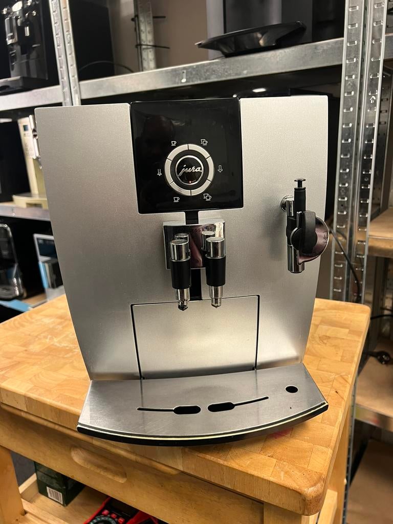 Jura j 5, Info@jura.com, 10 kopjes of meer, Koffiemachine, Ophalen of Verzenden
