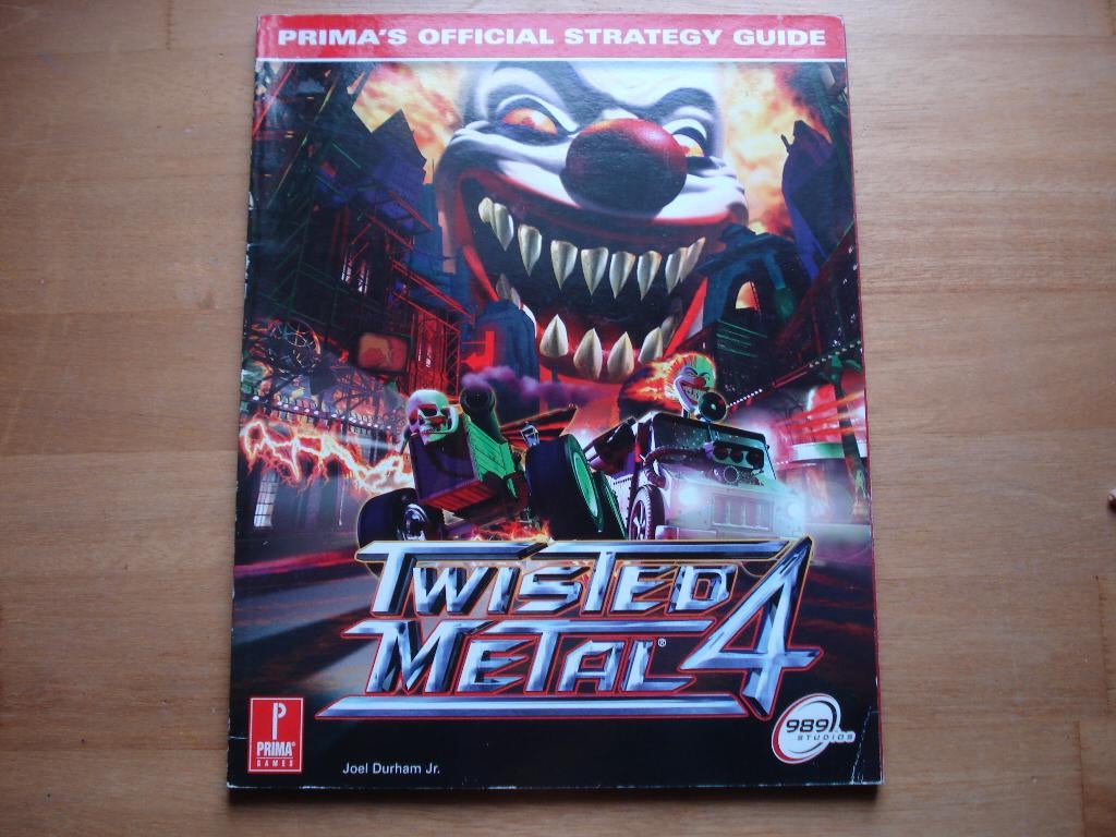 twisted metal 4 ps1 strategy guide, Spelcomputers en Games, Games | Sony PlayStation 1, 1 speler, Racen en Vliegen, Ophalen of Verzenden