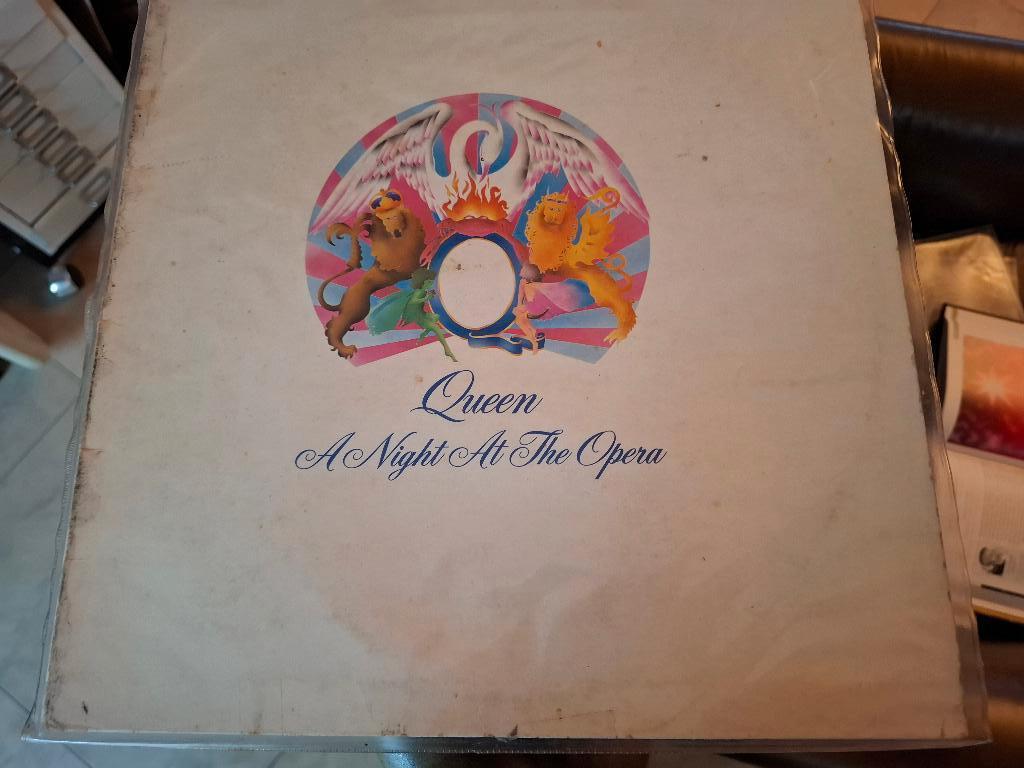 Queen A night at the opera lp, Cd's en Dvd's, Vinyl | Rock, Verzenden, Gebruikt, 12 inch, Poprock