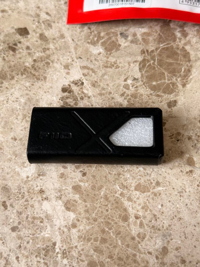 Fiio KA13 Lederen Case - Nieuw! Leather case Fiio ka13, Ophalen of Verzenden, Nieuw, Opberg- of Beschermhoesje