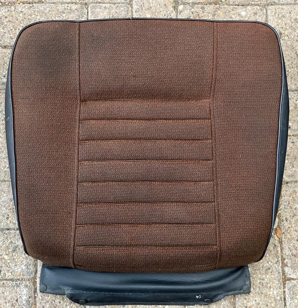 Zitting voorstoel Volvo 140 vanaf modeljaar 1971 bruin 1 st., Auto-onderdelen, Ophalen of Verzenden, Gebruikt, Volvo