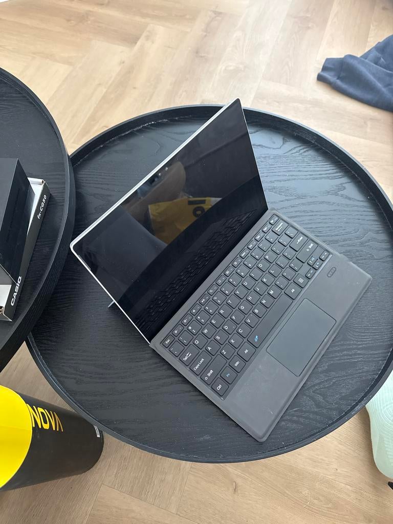 Microsoft Surface met toetsenbord, Computers en Software, Windows Laptops, Ophalen of Verzenden, Gebruikt, Qwerty, Met touchscreen