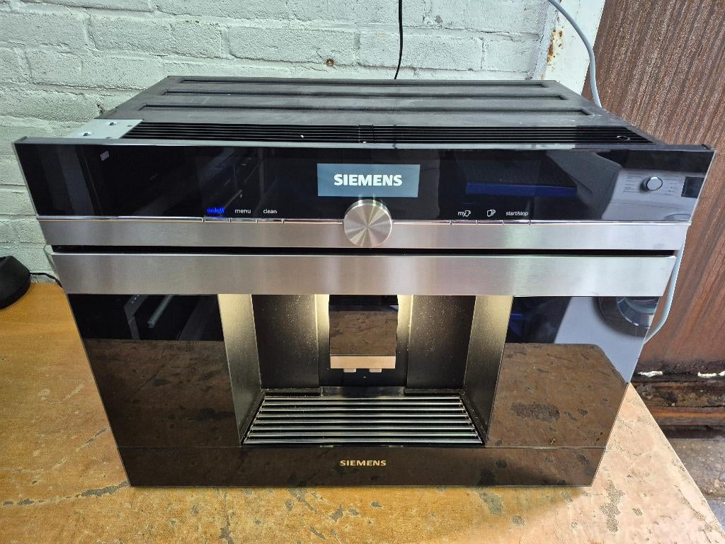 NIEUW MODEL SIEMENS CT636LES1 KOFFIEAUTOMAAT TE KOOP, Gebruikt, Info@siemens.nl, 10 kopjes of meer, Koffiemachine