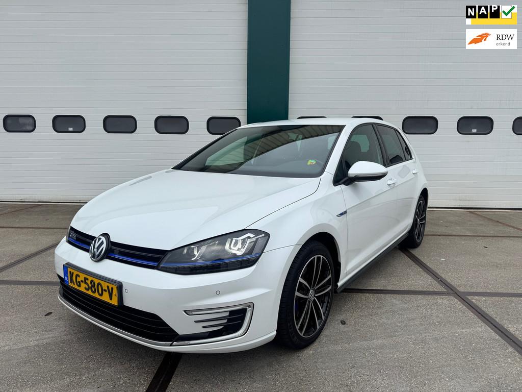 Volkswagen Golf 1.4 TSI GTE Connected Series, Auto's, Volkswagen, Bedrijf, Te koop, Golf, ABS, Airbags, Airconditioning, Alarm