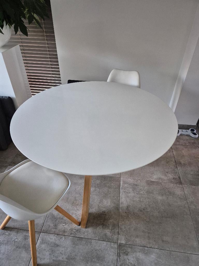 Eettafel, Huis en Inrichting, Tafels | Eettafels, Ophalen, Rond, Zo goed als nieuw, Vier personen