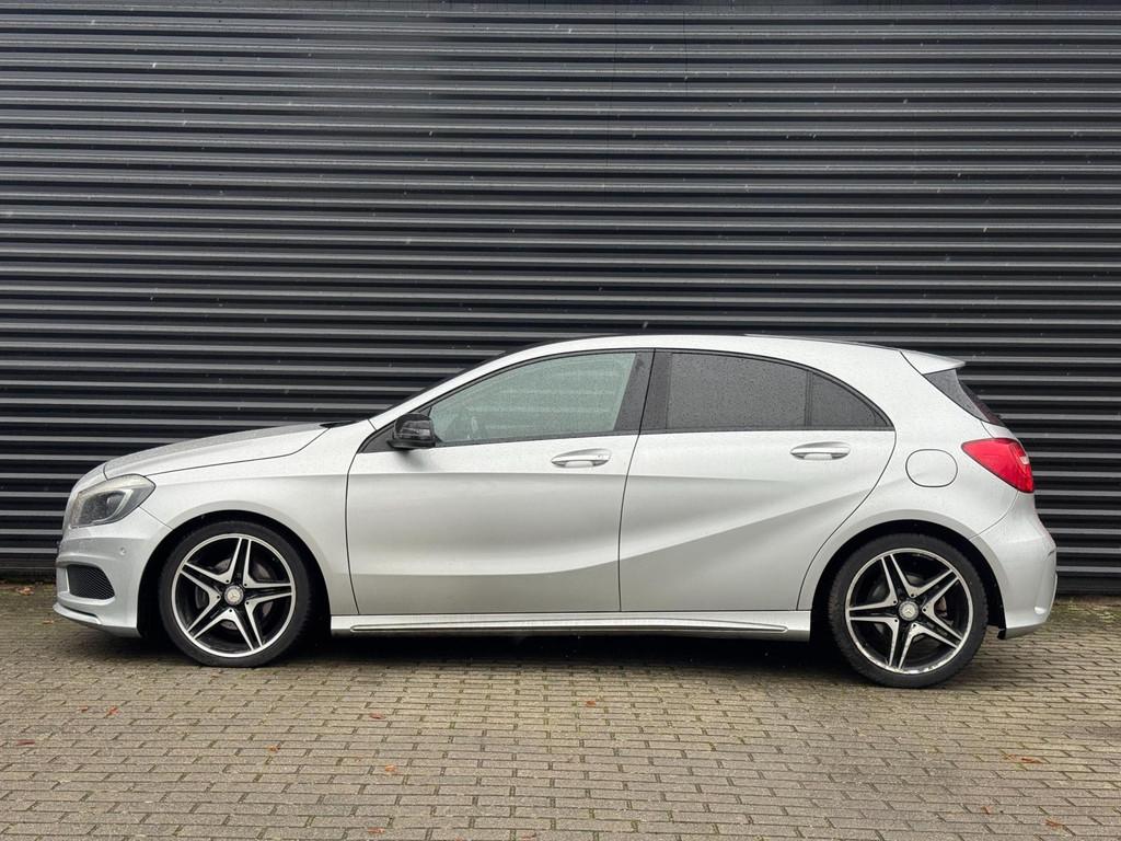 Mercedes-Benz A-klasse A 180 Ambition AMG | PANO | Stoelverw, Auto's, Gebruikt, 4 cilinders, Lichtsensor, 122 pk