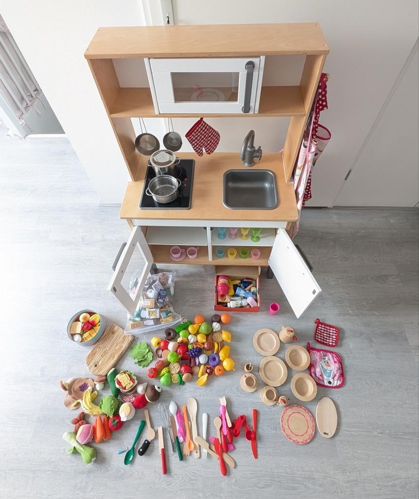Houten speelkeuken met heel veel accessoires, Kinderen en Baby's, Ophalen, Gebruikt, Hout, Speelkeuken