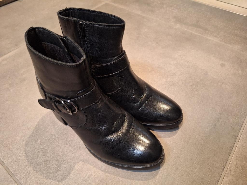 Z.g.a.n. zwarte enkellaarsjes mt 39, Kleding | Dames, Zwart, Lage of Enkellaarzen, Ophalen of Verzenden, Zo goed als nieuw